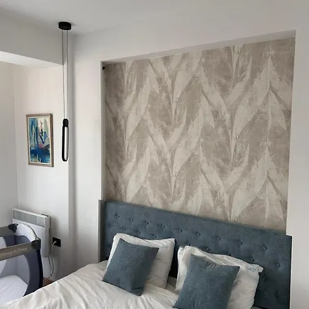 A302 Montebello * 즐라티보