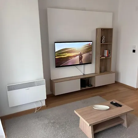 A302 Montebello * 즐라티보