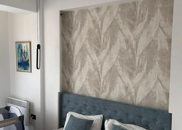 A302 Montebello * זלאטיבור