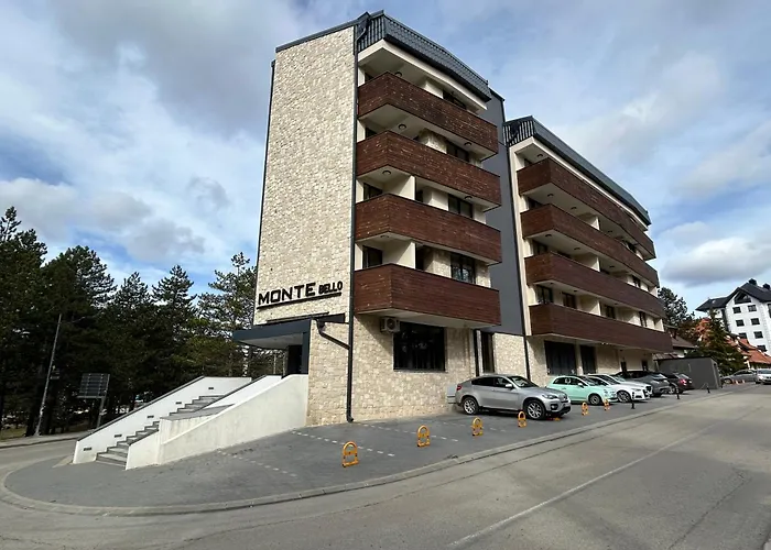 A302 Montebello Apartamento *